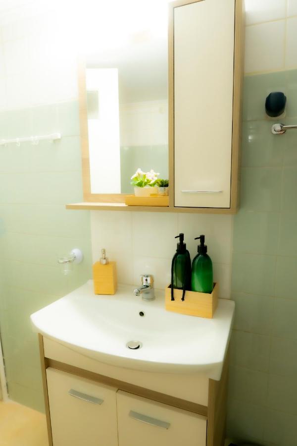 Myrtle, City Center Renovated Apartment Aten Exteriör bild